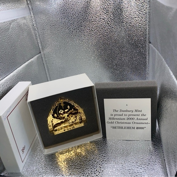 Bethlehem 2000 Danbury Mint 23KT Annual Gold Electroplate Ornament w/Box - Picture 5 of 11